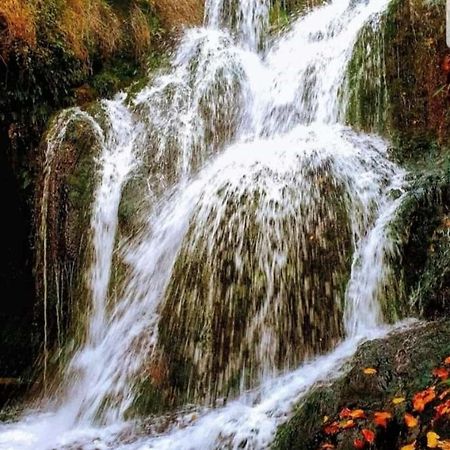 Hotel Rural En Las Cascadas De Tobera Екстер'єр фото