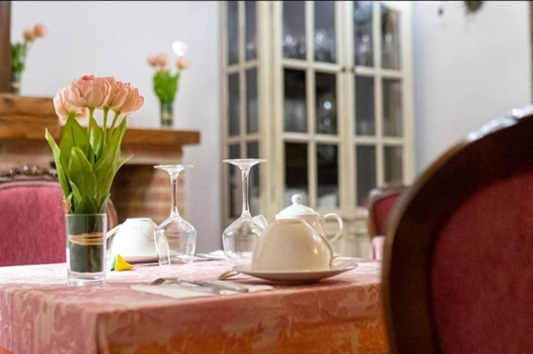 Hotel Rural En Las Cascadas De Tobera Екстер'єр фото