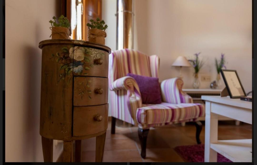 Hotel Rural En Las Cascadas De Tobera Екстер'єр фото