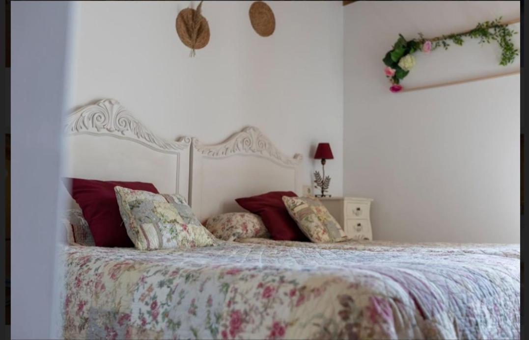 Hotel Rural En Las Cascadas De Tobera Екстер'єр фото